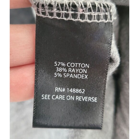 Torrid Womens 1 Gray Skull Skeleton Graphic Tee Short Sleeve Goth Halloween - Picture 4 of 6